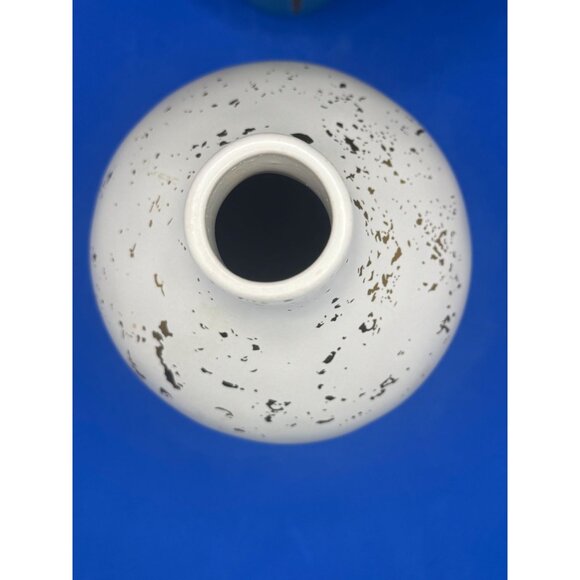 Hearth & Hand With Magnolia Stoneware Vase White & Gold Splatter - Picture 6 of 10